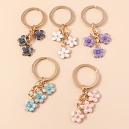 Cute Enamel Keychain Colorful Sakura Flower Key Ring Sweet Key Chains for Women Girls Handbag Accessories DIY Jewelry Gifts