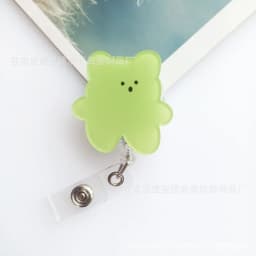 New Arrival 1 Piece Acrylic Retractable Nurse Badge Reel Cute Anime Bear Students ID Card Holder Keychains Lanyard for Keys
