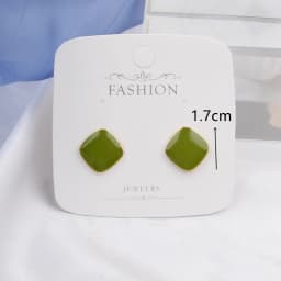 New Irregular Mussel Stud Earrings Women Unique Personality Small Flower Leaf Pearl Heart Earrings Wedding Jewelry Birthday Gift