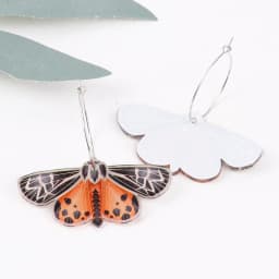 New Colorful Moth Butterfly Printing Acrylic Earrings for Women Cute Insect Insert Hoops Dangle Earrings Fashion Hanging Jewelry