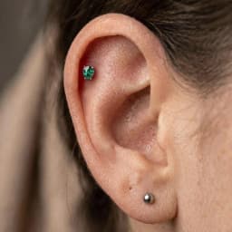 ASTM F136 Titanium EAR PIERC Pear Shape CZ Paved Top Ear Studs Labret Lip Stud Cartilage helix EARRING Body Piercing Jewelry