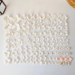 50pcs Handmade Ceramic Flower Material White Color Porcelain Floral Hair Accessories For DIY Jewelry Make Parts