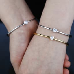 Single 5A Heart Shaped Cubic Zirconia CZ Bangle Bracelet For Women Wholesale Simple Classic Jewelry