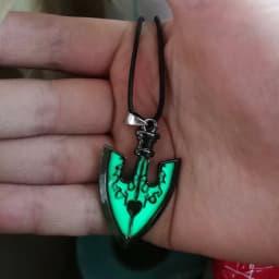 Anime JoJos Bizarre Adventure Necklace Red Stone of Aja Necklace Pendant Joseph Joestar Cosplay Accessories