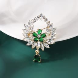 Vintage Elegant Women Classic Pendant Lotus Crystal Brooches Badges Exquisite Lady Shiny Plant Rhinestone Party Pins Jewelry