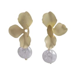 Retro Deformation Flower Earrings for Women Fashion Flat Imitation Pearl Drop Earrings Party European Jewelry Accessories