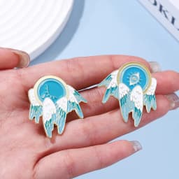 Angel Wings Enamel Pin Seraphim Pure Wings Lapel Pin Decorative Jewelry Brooche Cartoon Animal Accessories Badge for Friend Gift