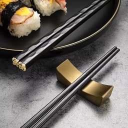 5 Pairs Japanese Chinese chopsticks Sushi Sticks Reusable Alloy Korean Chopsticks Set Healthy Alloy Tableware Palillos Chinos