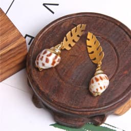 New In Natural Shell Sea Scallop Drop Earrings Boho Shell Drop Earrings for Women Femal Sea Beach Earrings Summer Jewelry Gifts