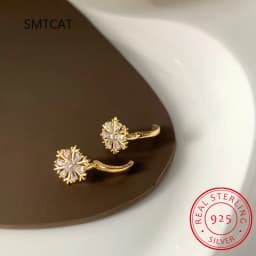 Baby Princess 925 Silver Shiny Zircon Sweet Snowflake Hoop Earring For Girl Child Wome Beautiful Aros Huggies Earring Jewelry