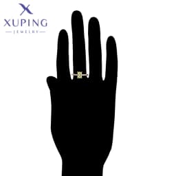 Xuping Jewelry Fashion New Arrival Square Stone Popular Elegant Gold Color Ring for Women A00918384