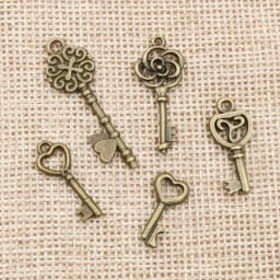 40pcs Key Charms Pendants Antique Bronze plated Metal Retro Slower Heart Keys Charm DIY Jewelry Making Accessories Necklace