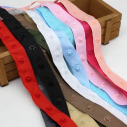 2 / 5 Yards / Lot Colourful Snap Buttons Tapes Snaps Ribbon Plastic Snap Button Ribbon Tape Trim for Garment Bag Sewing Accessor