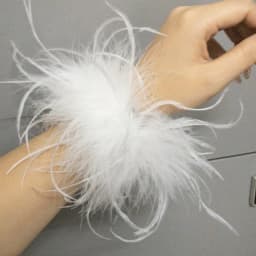 Real Ostrich Feather Cuffs women Wrist Sleeve fur cuff Luxury Furry Feather feather cuff snap bracelet Lady Feather Anklets