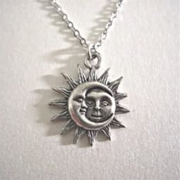 New Sun and Moon Necklace Charm Celestial Jewelry Dainty Love Friendship Soulmate Statement Punk Pendant Gift Fashion Women Men