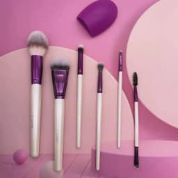 YLovely Man Ly Soft Synthetic Hair High Quality Wooden Foundation Powder Contour Blending Eyeshadow Makeup Brush Set Kit