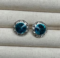 YCDZSWWL Classic Women Crystal Stud Earrings Elegant Ladies Diamante Ear Studs Earclip for Wedding Banquet Dance Party