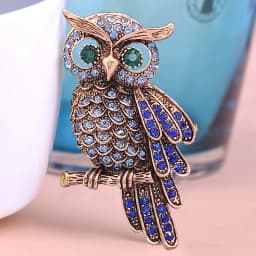 BUCOMEOI Large Bird Owls Vintage Brooches Antiques Bouquet Owl Hijab Pin Up Designer Wedded Broach Scarf Clips Jewelry Fleur De 