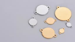 50Pcs/Lot Custom Engrave Logo Charms Stainless Steel Blank Stamping Tags With 2 Holes Connector DIY For Jewelry Making Wholsale