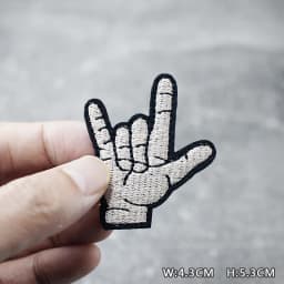 HEART EYE DIY Child Patches Embroidery For T-Shirt Iron On Appliques Clothes Jeans Stickers Badges Parche ROCK MUSIC PUNK