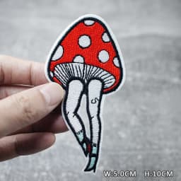 HEART EYE DIY Child Patches Embroidery For T-Shirt Iron On Appliques Clothes Jeans Stickers Badges Parche ROCK MUSIC PUNK