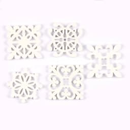 20Pcs 28-30mm white Wood Crafts DIY Scrapbooking Handmade Accessory Flower Lace Pattern Wooden Ornaments Home Decor Arts m2264