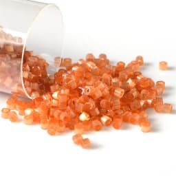 2000pcs/lot 10g 1.6mm Japan Miyuki Delica Beads Silk Color Glass Seed Bead For Needlewor Embroidery DIY Jewelry Making