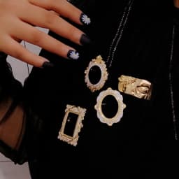 Exquisite Retro Palace Photo Frame Brooch David Art Women Party Clothing Accessories Pins Brooches