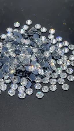 YANRUO 2058 Top Hotfix Crystals Flatback DIY Handicraft Glitter Strass Glass Adhesive Rhinestones Iron On Stones