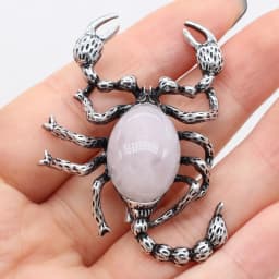 Natural Stone Shell Scorpion Brooch Pins Rose Quartzs Pendant for Women DIY Necklace or Dual Use Brooches Jewelry Accessories