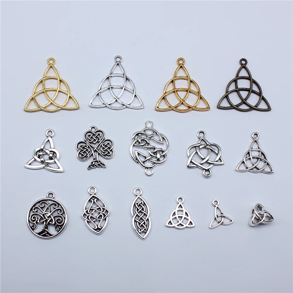 20pcs Triquetra Symbol Charms Pendants Antique Jewelry Making DIY Handmade Craft For Jewelry Making