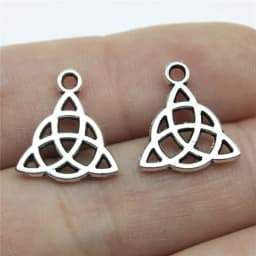 20pcs Triquetra Symbol Charms Pendants Antique Jewelry Making DIY Handmade Craft For Jewelry Making