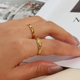 E.B.belle Stainless Steel Irregular Snake Shape Crystal Ring Gold Plated Tarnish Free Jewelry Laides Elegant Ring
