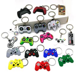 2025 New Style Game Machine Keychain & Keyring Cute Gamepad Joystick Key Chain Keychains Bag Car Hanging Fit Men Boy Wholesale