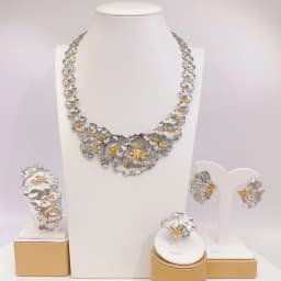 Gold Plated Woman Jewelry Set Luxurious Flower Necklace Earrings Elegant Woman Dinner and Wedding Bijoux SYHOL