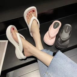 Thick Sole Wedges Flip Flops For Women Summer Clip Platform Sandals Woman Non-slip Beach Slippers Girls Outdoor Slides