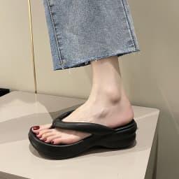 Thick Sole Wedges Flip Flops For Women Summer Clip Platform Sandals Woman Non-slip Beach Slippers Girls Outdoor Slides