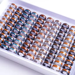 20Pcs/Lot Vintage Wood Grain Inlaid Pattern 8mm Stainless Steel Rings for Men Women Wedding Engagement Jewelry Mix Styles