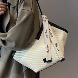 PU Women's Bags Fashion Ladies Designer Luxury Women Shoulder Handbag Large Capacity Heart-shaped Tote Bag Bolsos De Mujer 2026