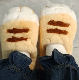 New Adorable Kitten Claw Slippers Women's Home Shoes Non Slip Furry Mules Female Fashion Warm Fluffy Slides Outdoor Cat Slippers