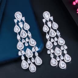 Pera Elegant Shiny White Cubic Zirconia Long Bridal Wedding Hanging Water Drop Dangle Earrings for Ladies Party Jewelry E665