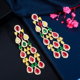 Pera Elegant Shiny White Cubic Zirconia Long Bridal Wedding Hanging Water Drop Dangle Earrings for Ladies Party Jewelry E665