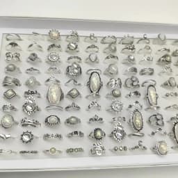 50pcs/Lot Wholesale Hot Big Fake Opal Carved Finger Rings for Women Party Beauty Crystal Flower Moon Sun Skull Crown Bar Jewelry