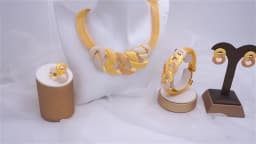 Dubai Women Gold Color Jewelry Sets African Wedding Bridal Gifts For Saudi Arab Necklace Bracelet Earrings Ring Jewellery Set