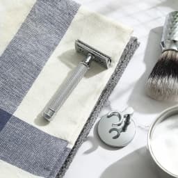 Premium Single Blade Safety Razors, Double Edge Razor Blade, Shaving Razors for Men with Razor Stand and 5 Platinum blades