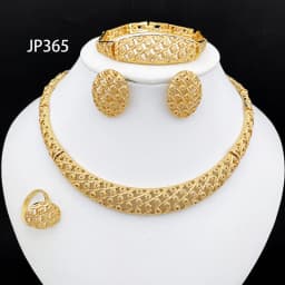 Dubai Jewelry Set Minimalistiese Quality Women Necklace Earrings Bracelet And Ring Luxury Design Weding Party Gift