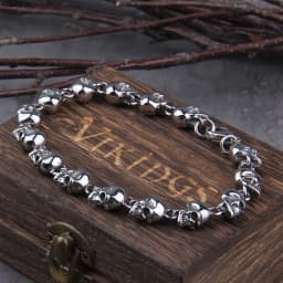 Vintage Stainless Steel Skull Link Bracelet, Gothic Punk Biker Skull Charm Bracelet for Men,Hip Hop Streetwear Accessory Gift