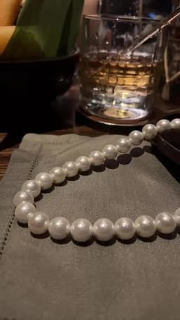 Exquisite Double Camellia Buckle Glass Faxu Pearl Necklace Short  Chain  Choker Jewelry