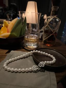 Exquisite Double Camellia Buckle Glass Faxu Pearl Necklace Short  Chain  Choker Jewelry