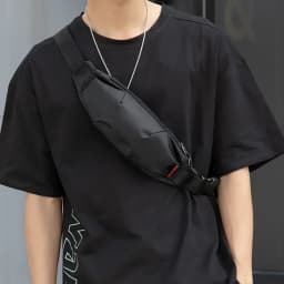 Men's Minimalist Crossbody Bag Waterproof Sling Bag Casual Chest Bag for Daily Commute Fashion Lightweight Fanny Pack